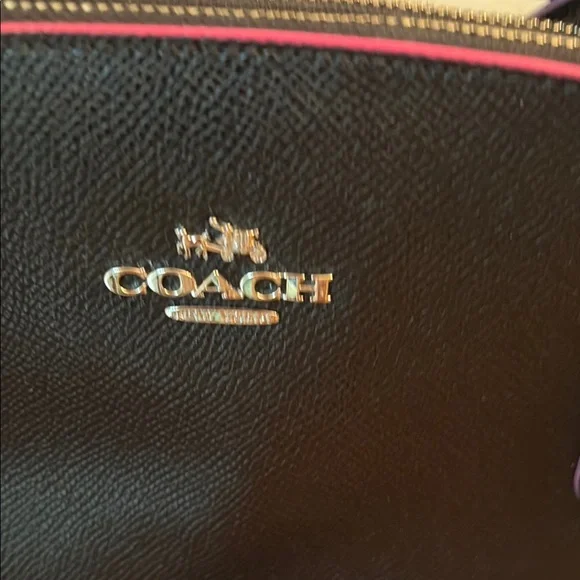 Coach Black Leather Shoulder Bag with Pink Trim and White Piping - Picture 2 of 5